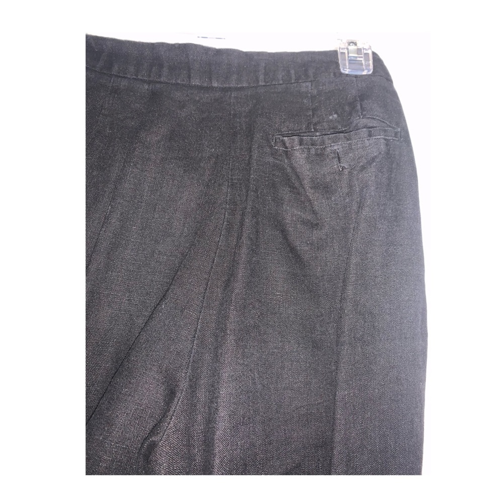 Black And Patterned Capris - image 4